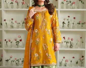 4 Piece Embroidered Silk Suit: Farshi Shalwar, Chiffon Dupatta & Potli Bag
