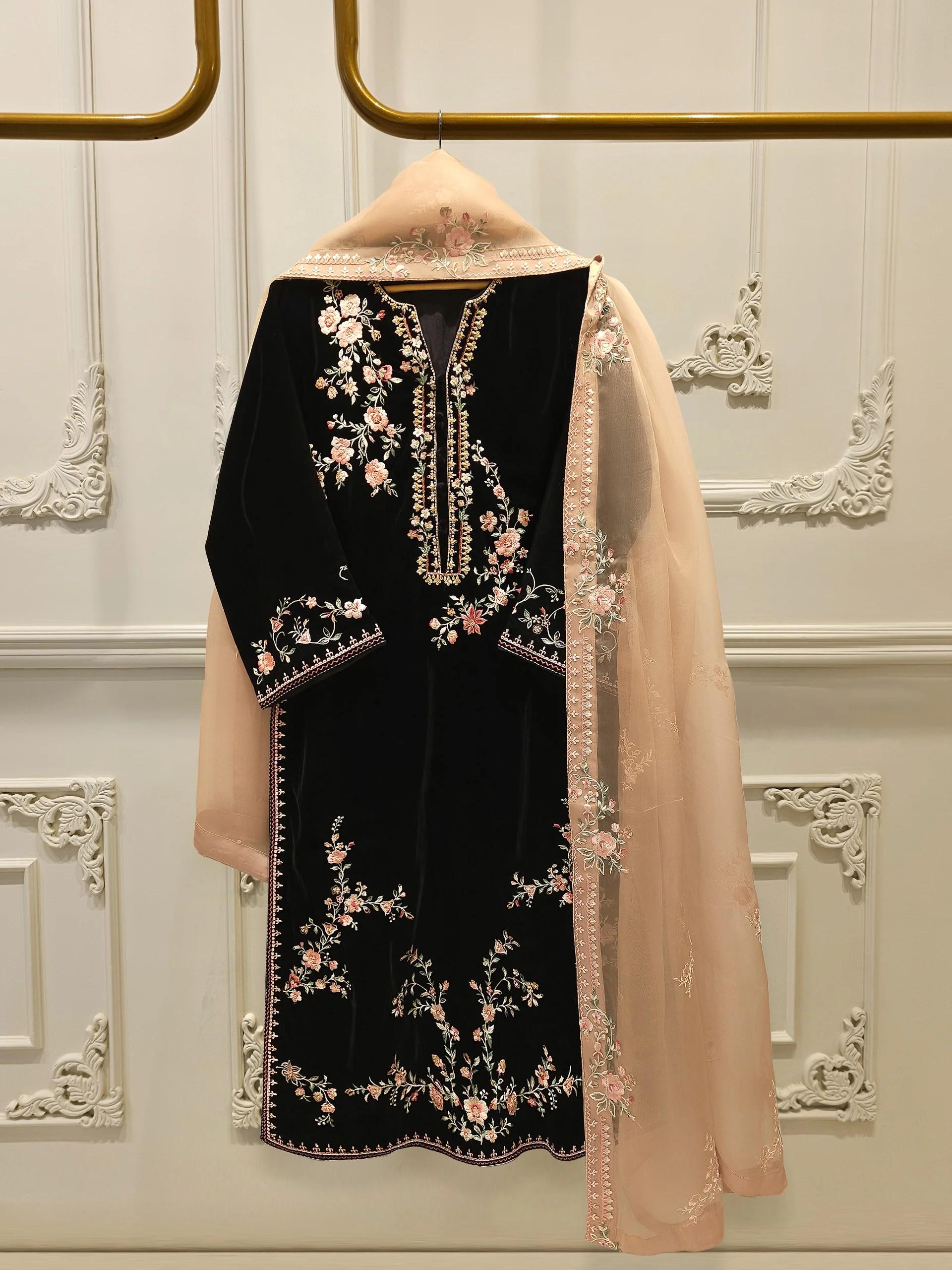open lace back dress Iris Long Sleeve Satin Maxi Dress - Sage main image 1
