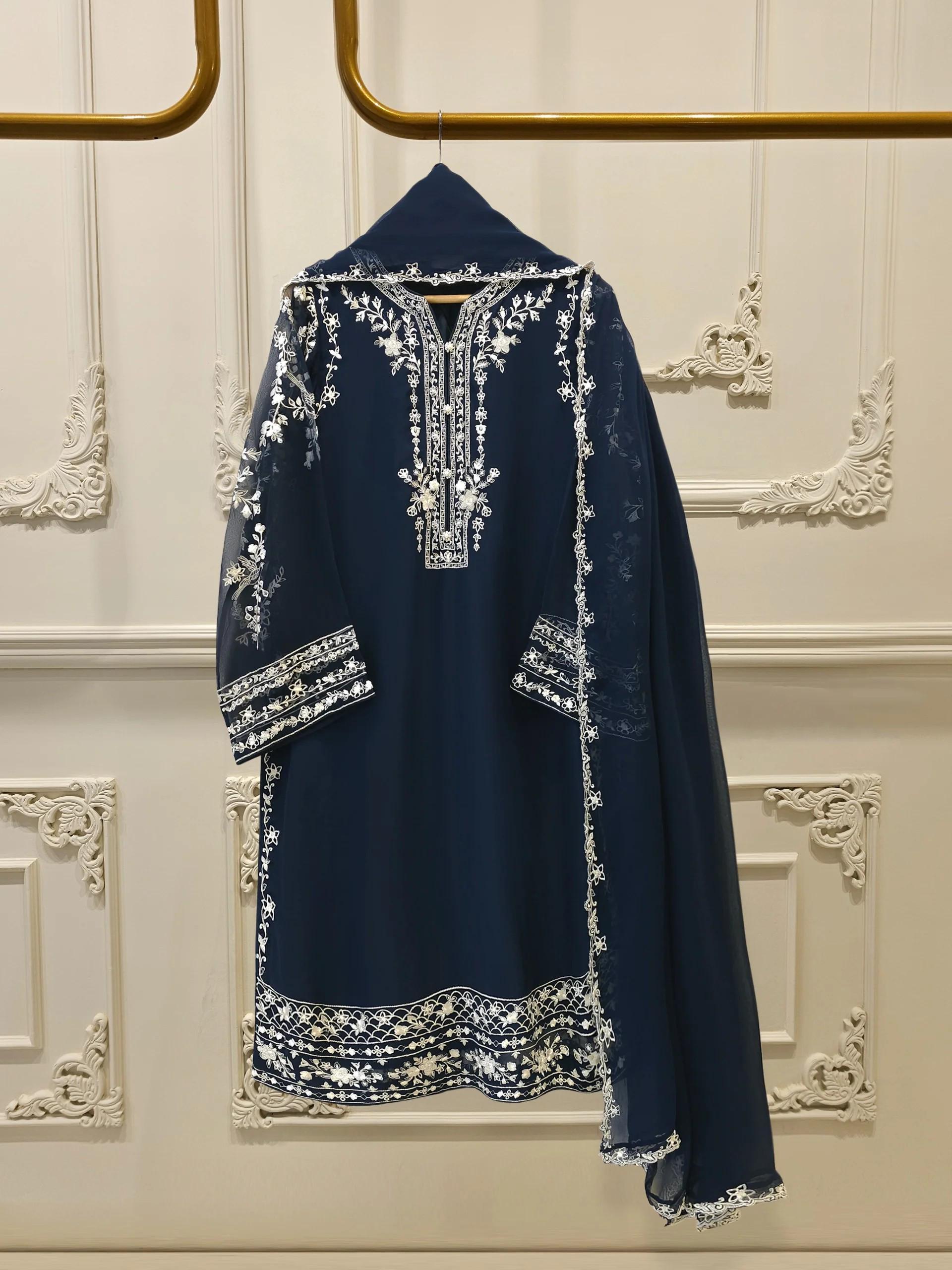 agha noor black and white dress Black Noorez