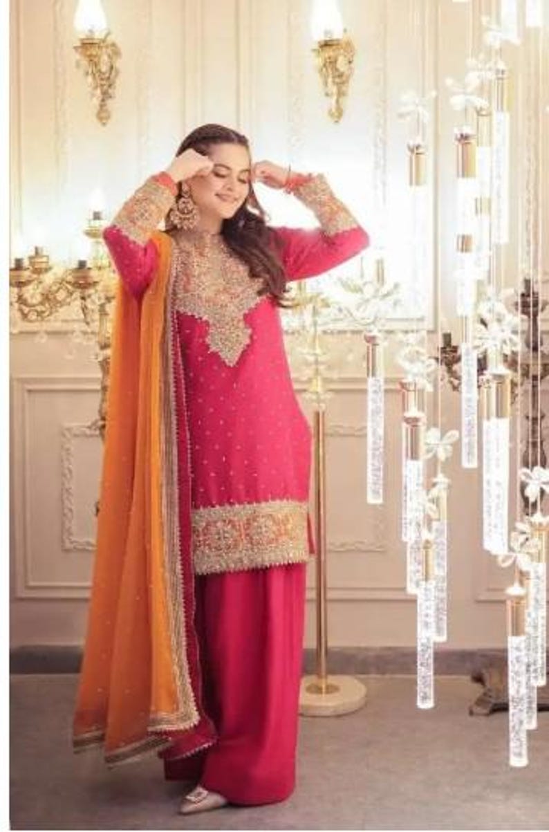 3 Piece Golden Embroidered Farshi Shalwar Chiffon and Raw Silk Suit image 2
