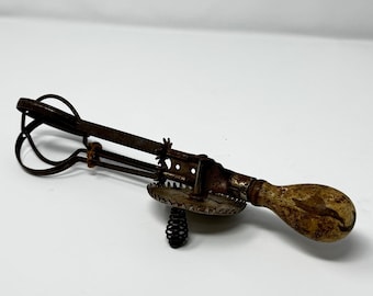 Batidora de mano vintage A&J – Patente del 9 de octubre de 1925 – Fabricada en EE. UU. / Utensilios de cocina para granjas
