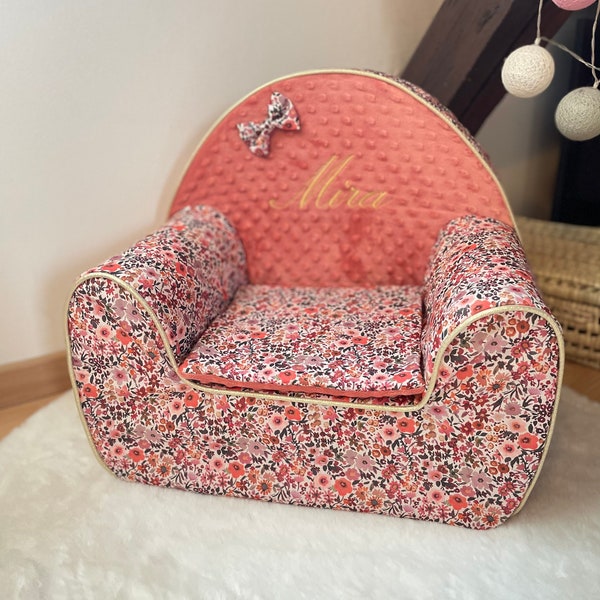 Fauteuil club pour enfant / fauteuil en mousse / Fauteuil pour enfant personnalisé / Pouf personnalisé / cadeau de naissance / fauteuil club