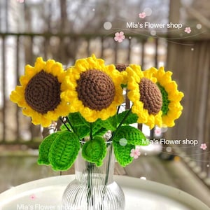 Handmade Crochet Sunflower Stem – Realistic Yarn Flower for Home Décor, Gifts