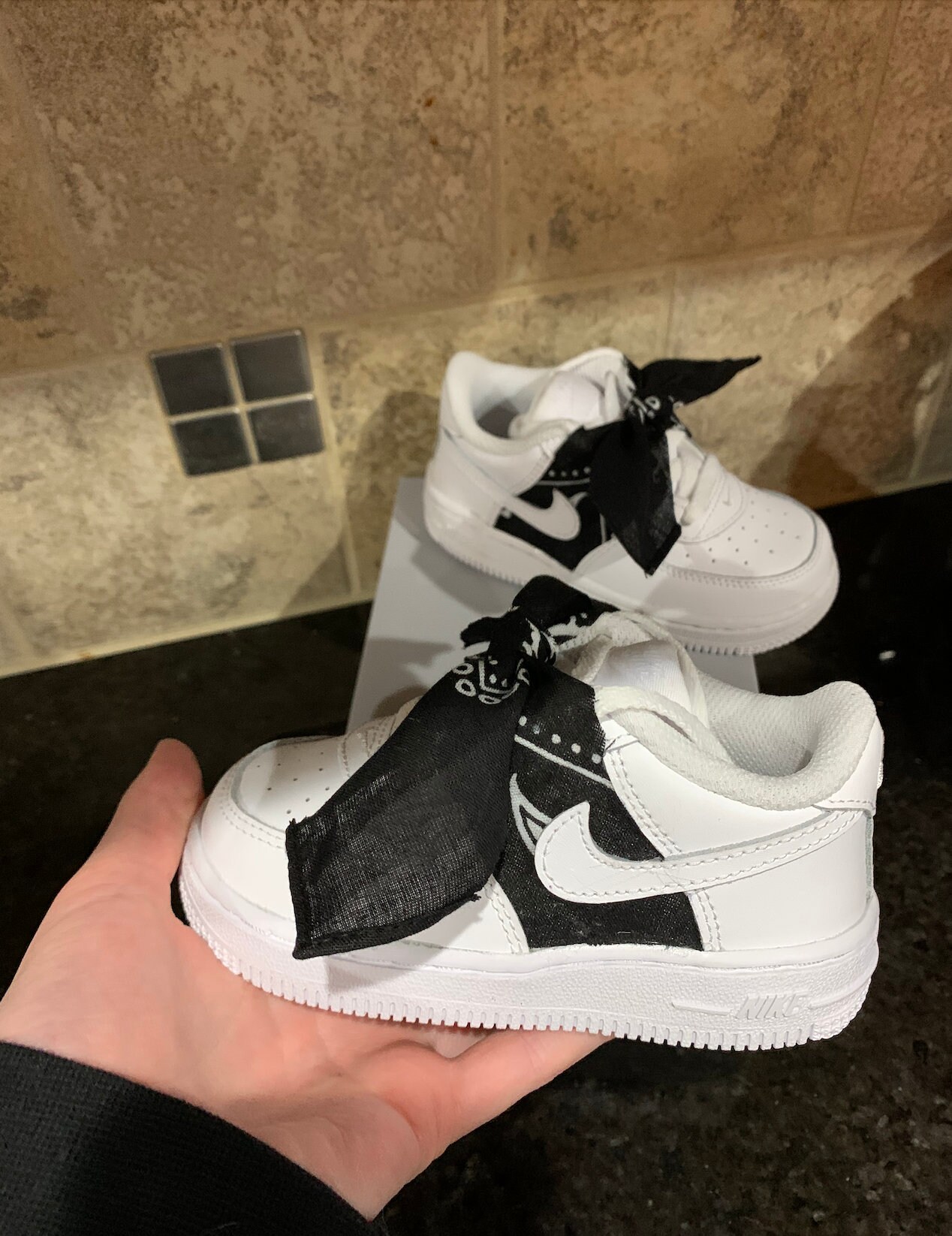 Nike shoes hotsell bandana