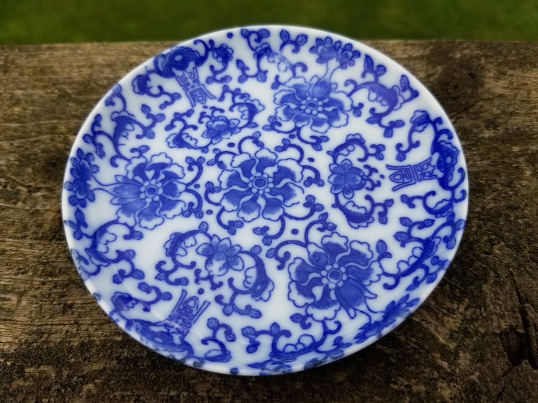 Blue and White Porcelain Tea Bag Plate, Miniature Porcelain Plate
