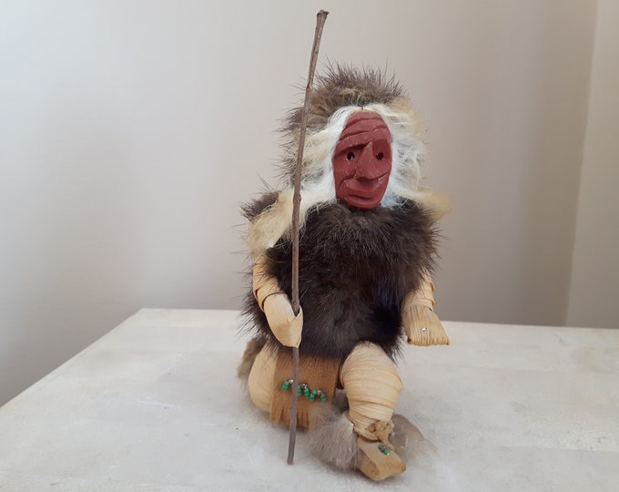 Vintage Native American Corn Husk Doll, Native American Art Doll