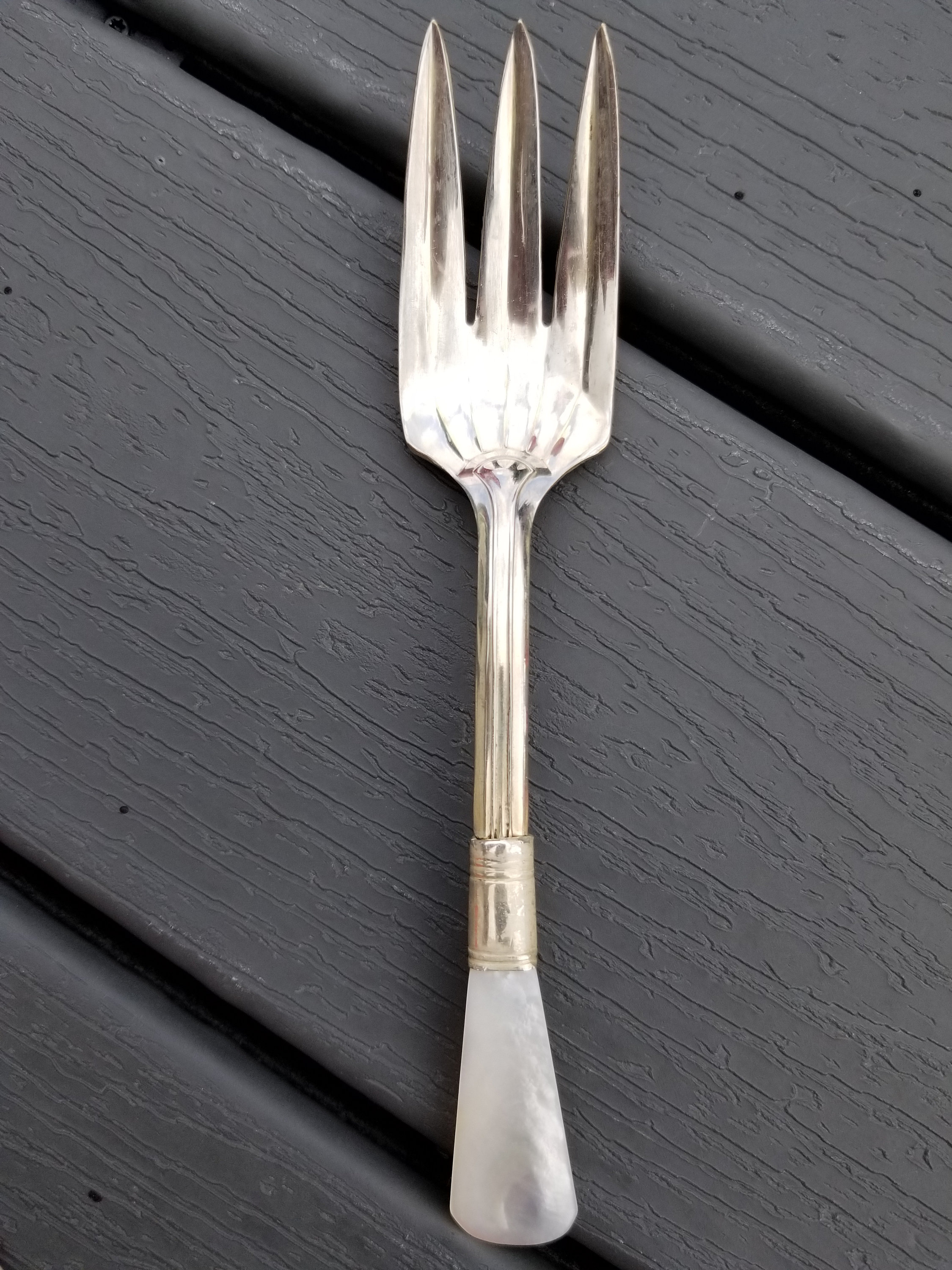 英国ヴィンテージ マザーオブパール サービングナイフ/ サービングフォーク 英国ヴィンテージ マザーオブパール サービングナイフ/ サービング