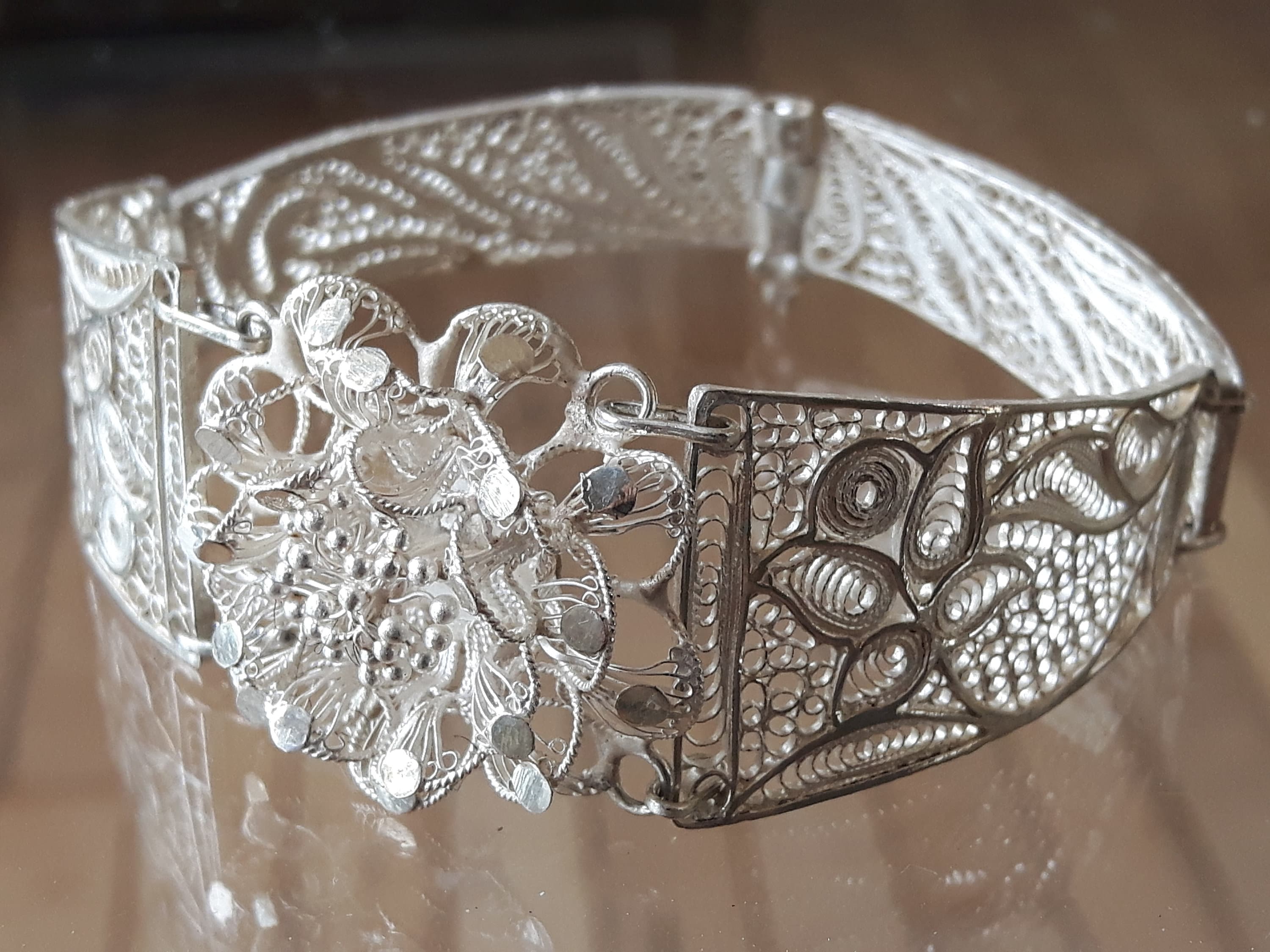 Silver filigree bracelet antique best sale