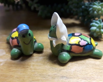 Miniature Hand Made Clay Turtle Couple, Hand Painted Clay Turtles