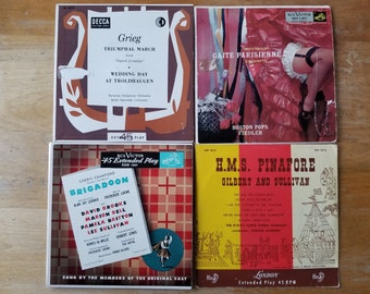 Vintage 45 rpm Vinyl Records, Boston Pops Offenbach, HMS Pinafore Gilbert and Sullivan, Grieg Triumphal March, Brigadoon, RCA Victor