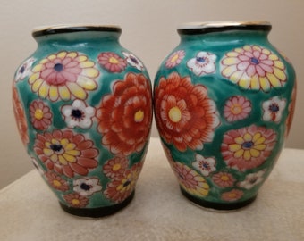 Miniatuur porseleinen vazen gemaakt in bezet Japan, vintage bloemen miniatuur vazen