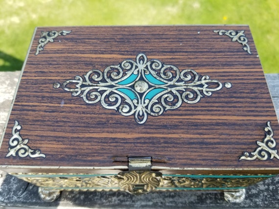 Vintage Metal Trinket Box Made in Hong Kong, Metal 