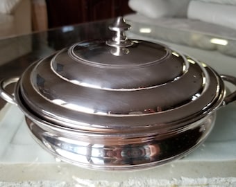 Antique Silver Plated Covered Dish, Two Handled Serving Dish with Lid, Elegant Serving Dish, Monarch Plate Brand Covered Dish Made in Canada