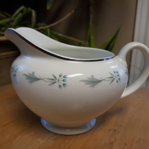 Johnson Brothers Snowhite Cream Pitcher Made in England, Johnson Brothers Large Creamer