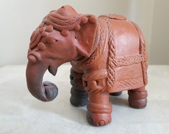 Set of 2 Elephant Statue Small Handmade Terracotta Earthen Clay Elephant Collectible Figurine Sculpture Decor Statue from India for Home Decoration/ Temple/ Garden Set of 2 Elephant Statue Small Handmade Terracotta Earthen Clay Elephant Collectible Figurine Sculpture Decor Statue from India for Home Decoration/ Temple/ Garden