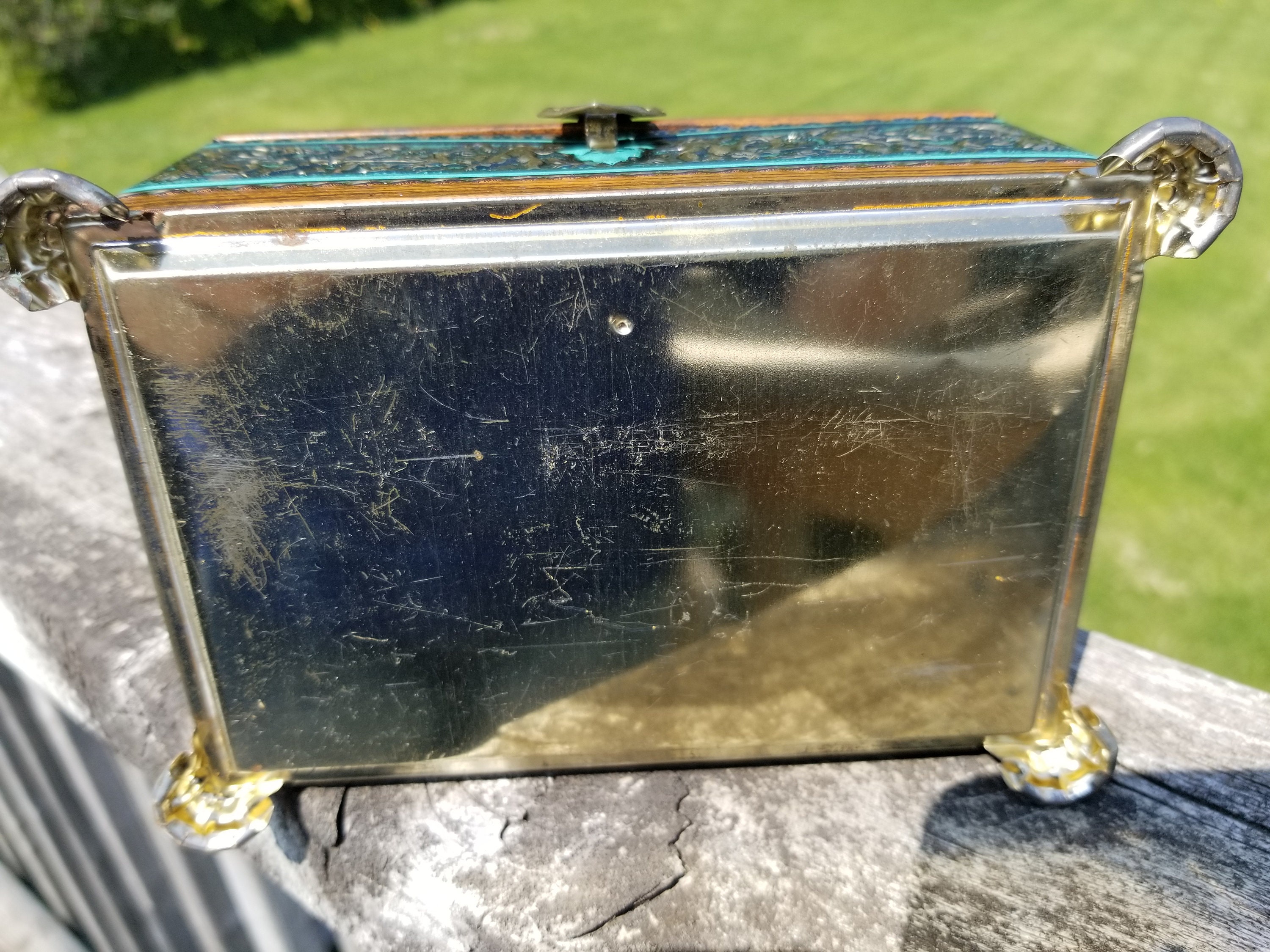 Vintage Metal Trinket Box Made in Hong Kong, Metal 