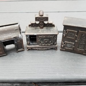 ダーラム インダストリーズ ダイキャスト メタル ミニチュア、ミニチュア ロールトップ デスク、ミニチュア アイスボックス、ミニチュア オールド ファッション ストーブ