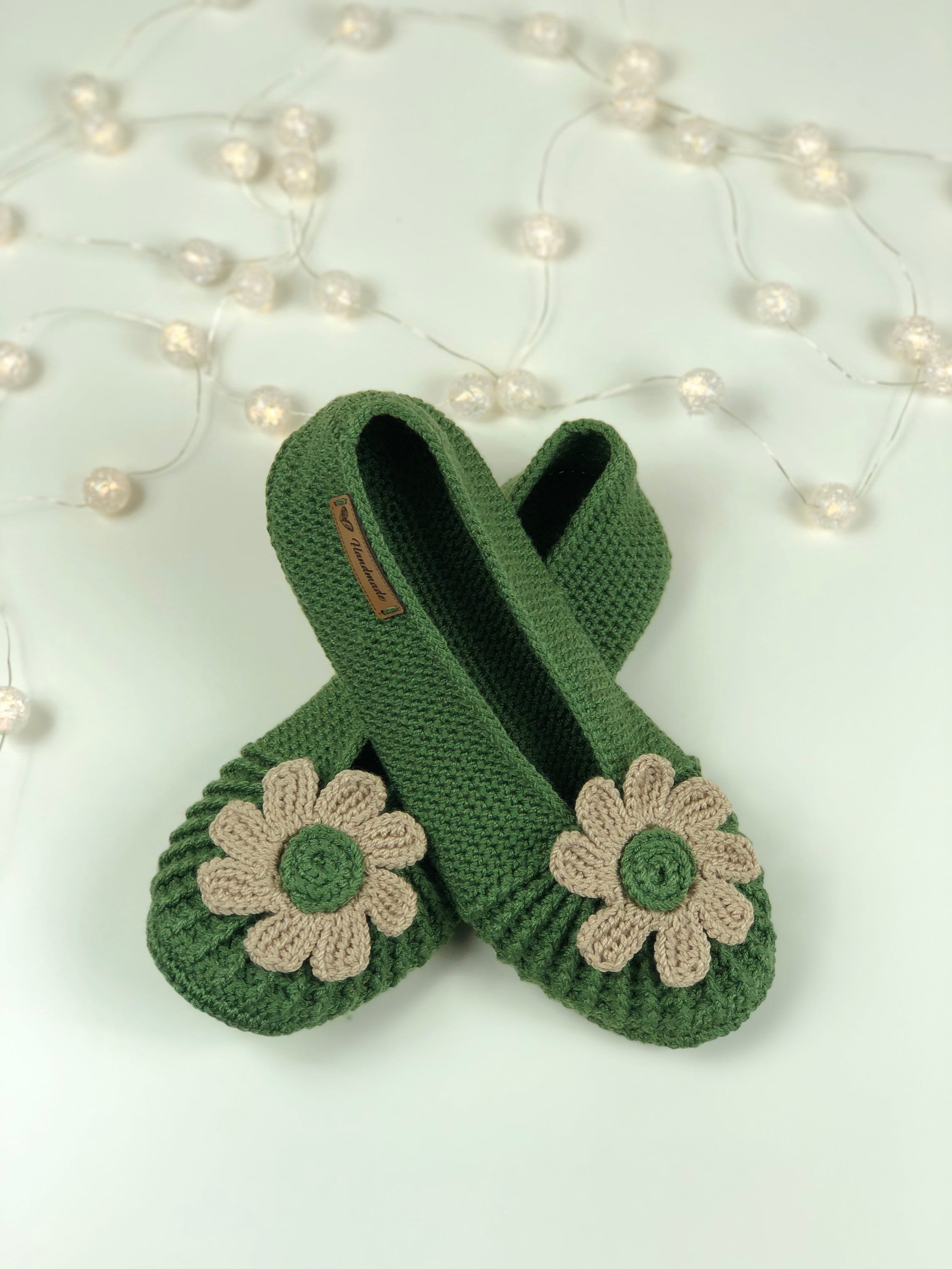 Handmade Crochet Daisy Slippers: Non-Slip Faux Leather Sole