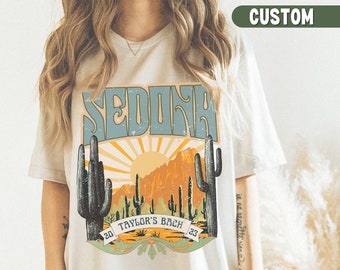 Retro Sedona Bachelorette Party Shirts Custom Vintage Bride Name Bachelorette Shirt 70s Hippie Desert Sedona Bridal Party Gift Oversized Tee