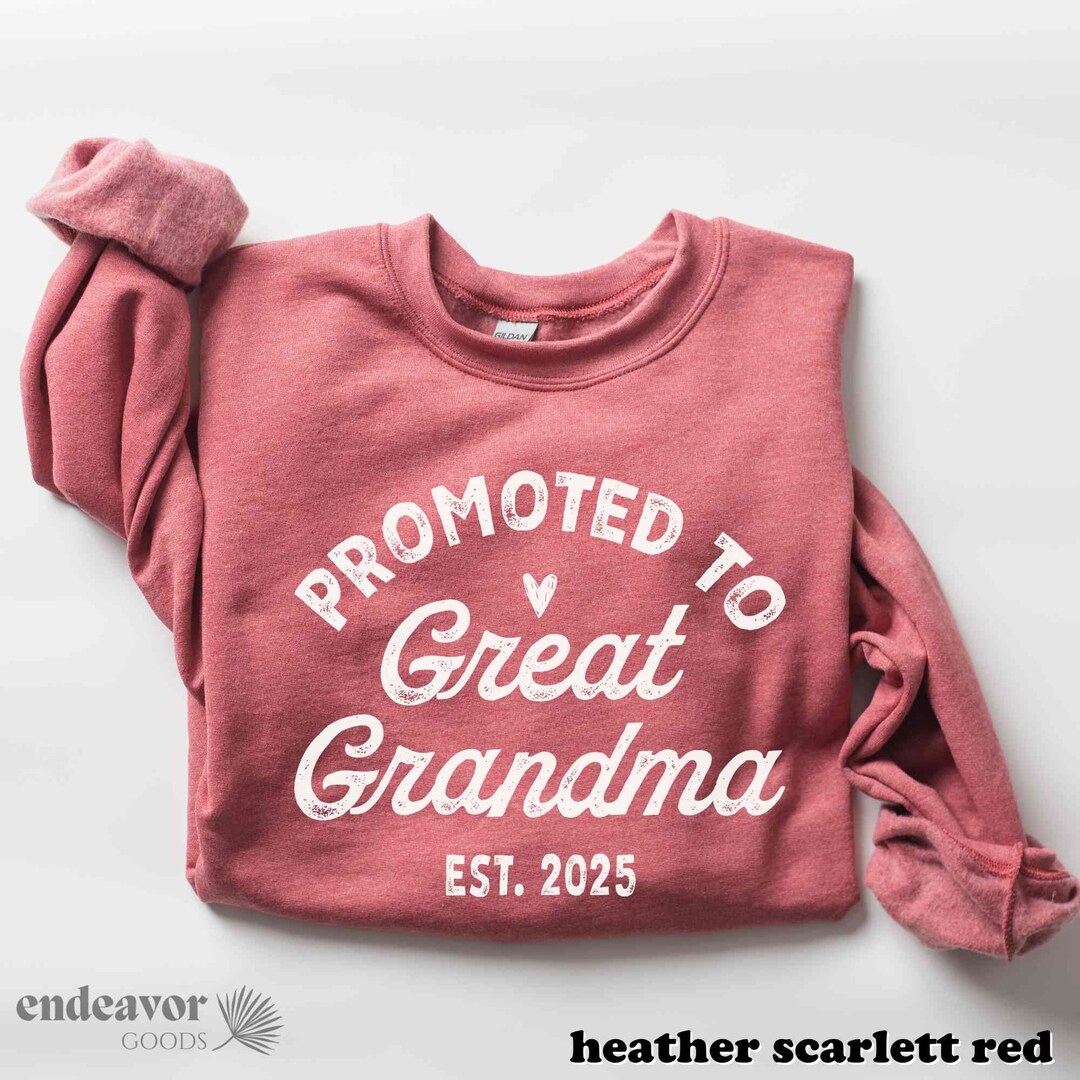 Best Grandmas Promoted to Great Grandma Shirt Pregnancy Gift