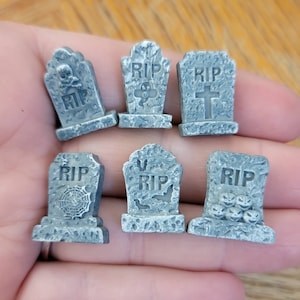 Mini Tombstone Cover Minder or fridge magnet