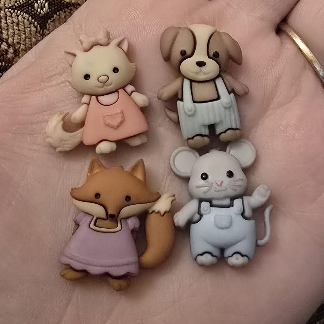 Dress Animal Pals Magnet Brooch/cover Minder or Fridge Magnet - Etsy