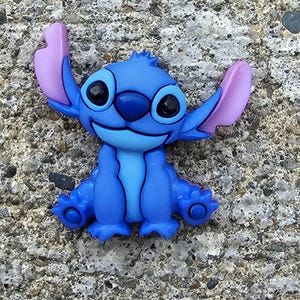 Stitch Cover Minder or Fridge Magnets