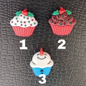 Cupcake cover minders