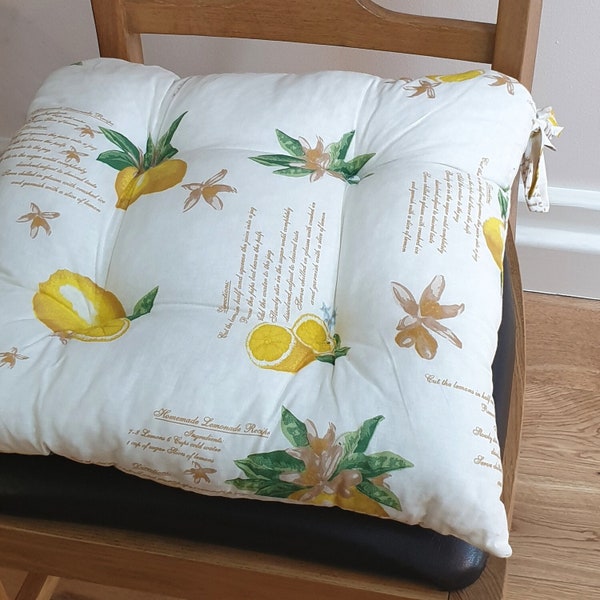 Seat Pad Lemons, Traditional Lemonade Recipe Script Yellow Cream Green Gold, Chair Cushion With Ties Kitchen Dining Room Garden