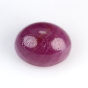 3.60 Carats! Natural Ruby Cabochons. 9x7 MM Oval Shape. Calibrated Size. Loose Gemstone. Elegant Color.