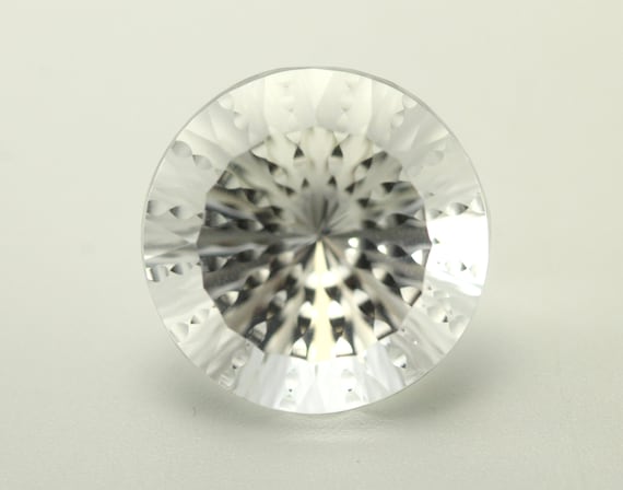 Custom cut quartz crystals sale