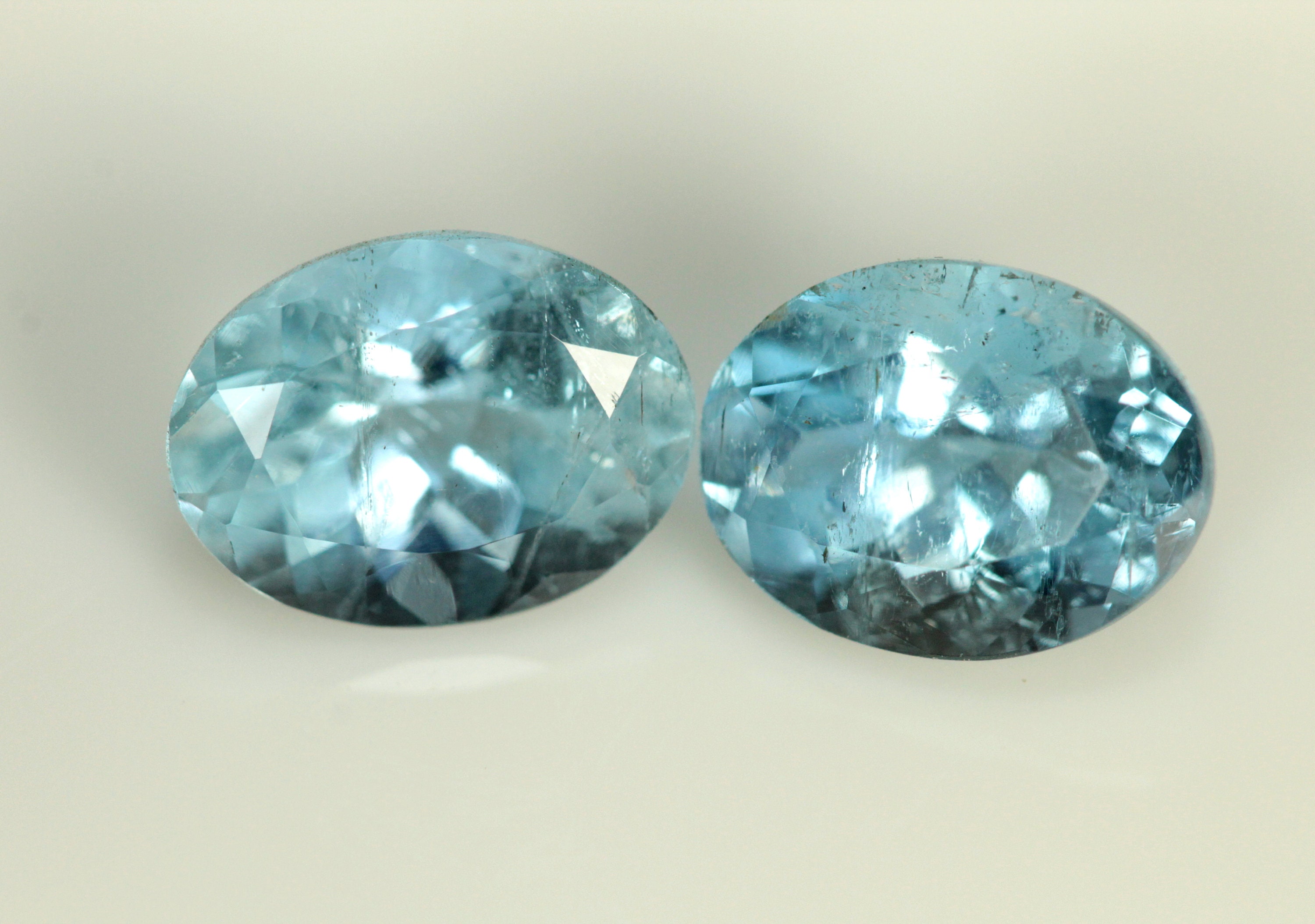25 Perles Facettes De Bohème 6 Mm Aquamarine AB - Preciosa, Neuves, Fabrication France