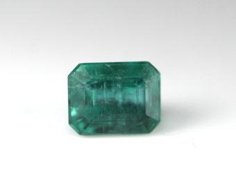 2.93 Carats! Natural Zambia Emerald Faceted. 8x6 MM Octagon Shape Emerald. Calibrated Stone. Loose Gemstone.