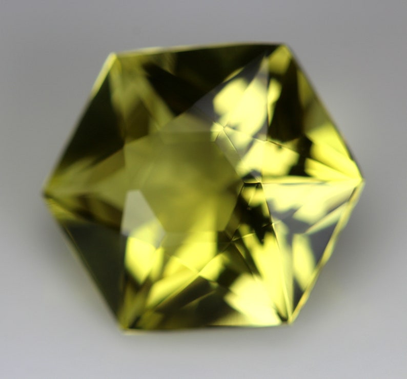 Dubbelstjärnslipning! Naturlig citronkvarts fasetterad 8 till 16 mm hexagonform. Specialslipning. Kalibrerad sten. Gnistrande sten. Lös ädelsten bild 10