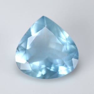 1.81 Carats! Aquamarine Faceted. 9 MM Heart Shape. Callibrated Stone. Blue Color. Nice Luster Loose Gemstone