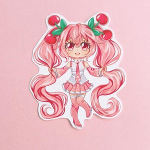 Sticker vinyle Vocaloid Hatsune Miku Sakura Miku 6 x 7 cm/2,3 x 2,8 pouces