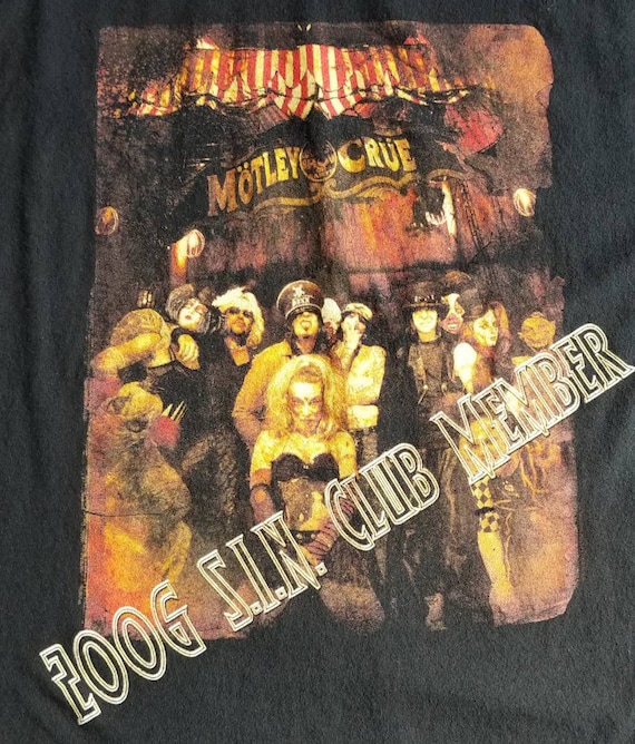 Motley Crue 2006 fan club shirt