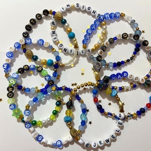 Bransoletki przyjaźni inspirowane Midnights Taylor