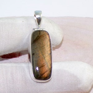 Purple Labradorite Pendant: Handmade 925 Sterling Silver, 9.1gm