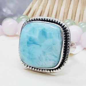 Hermoso anillo de larimar, anillo de larimar enorme, anillo de larimar hecho a mano, anillo de plata de ley 925, joyería de larimar, larimar dominicano tamaño 9US, B227A05