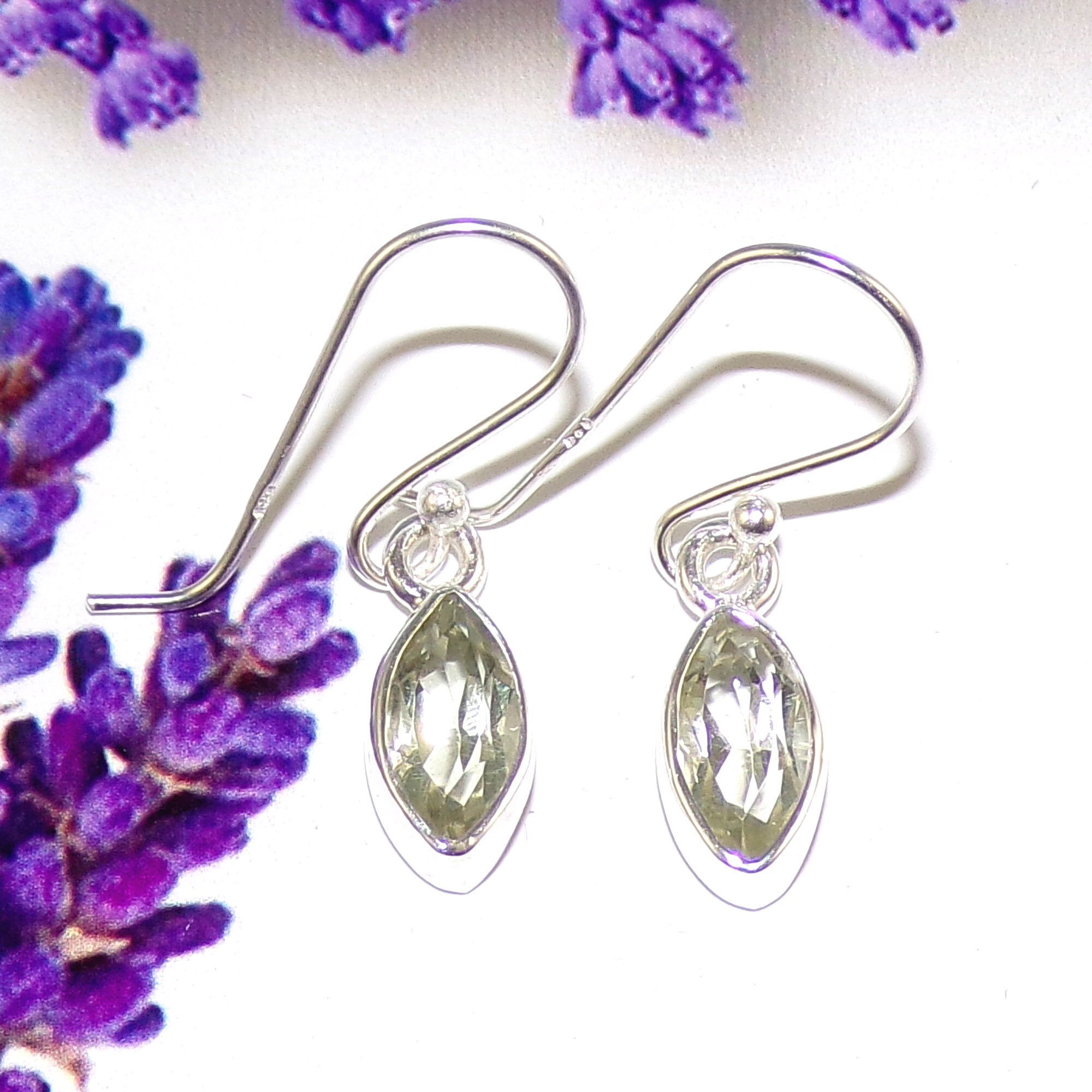 Orecchini in ametista naturale, orecchini in argento sterling 92,5, orecchini a gancio a forma di Markis, marquise - Italia