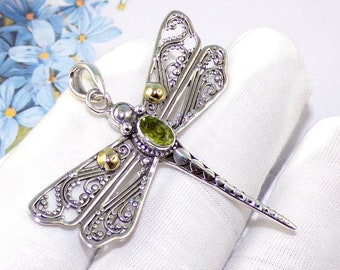 Ciondolo Peridoto AAA, Ciondolo Mosca di Farfalla, Ciondolo in Argento Sterling 925, Ciondolo di Design, Per Lei, Ciondolo Pietra Portafortuna, Ciondolo Peridoto, D1101