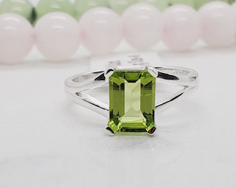 Emerald  Cut Peridot Ring in Solid 925 Sterling Silver, Boho Ring, Prong Set Ring, Tiny Christmas Gift For Her, For Her, Ring-6US, C102714