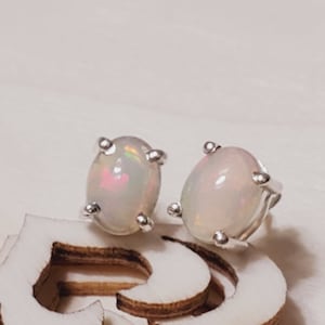 Ethiopian opal Stud, Genuine Ethiopian opal Stud, Opal Studs, 925 Silver Ring, Opal Jewellery, Girls Opal Jewellery, Chirtsmas Gift, A110605