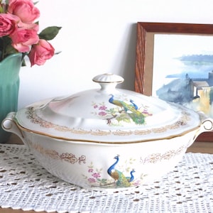 Splendid French vintage ST AMAND L’Amandinoise large lidded serving vegetable dish tureen soupiere with peacocks & gilding – château style