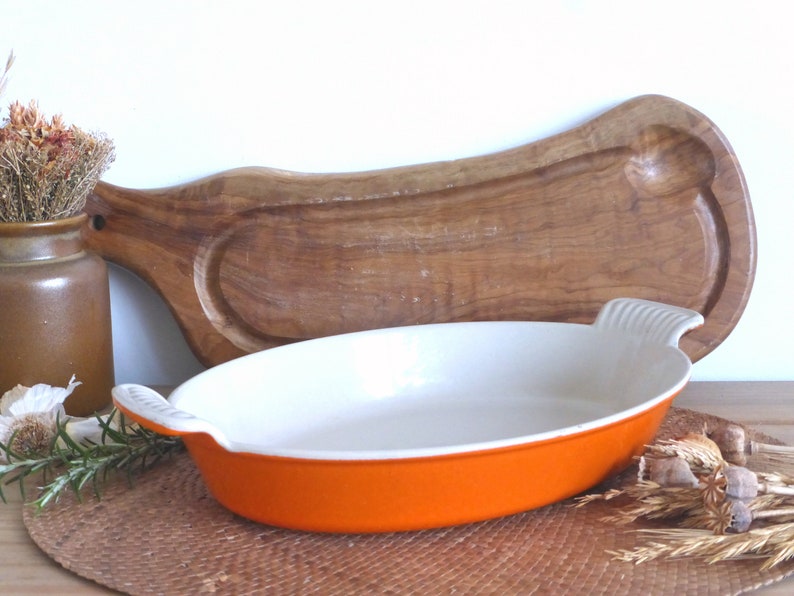 Fabulous French vintage COUSANCES / LE CREUSET signature orange large oval cast iron gratin dish pan baker No 28 rustic farmhouse image 1