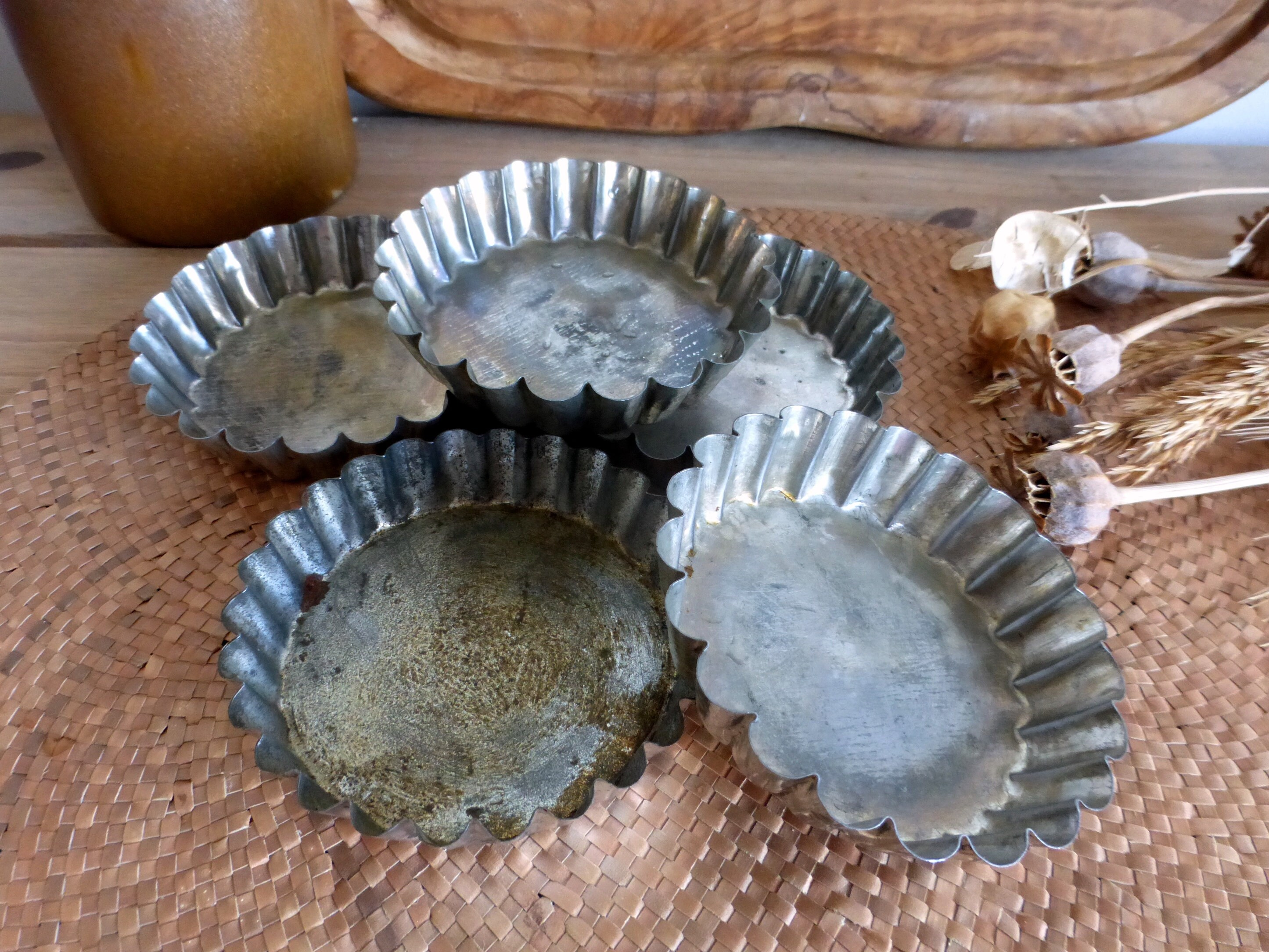 Cinq Moules de Pâtisserie Mini Tartelette Cannelée Français Vintage - Ferme Rustique Accessoire Phot