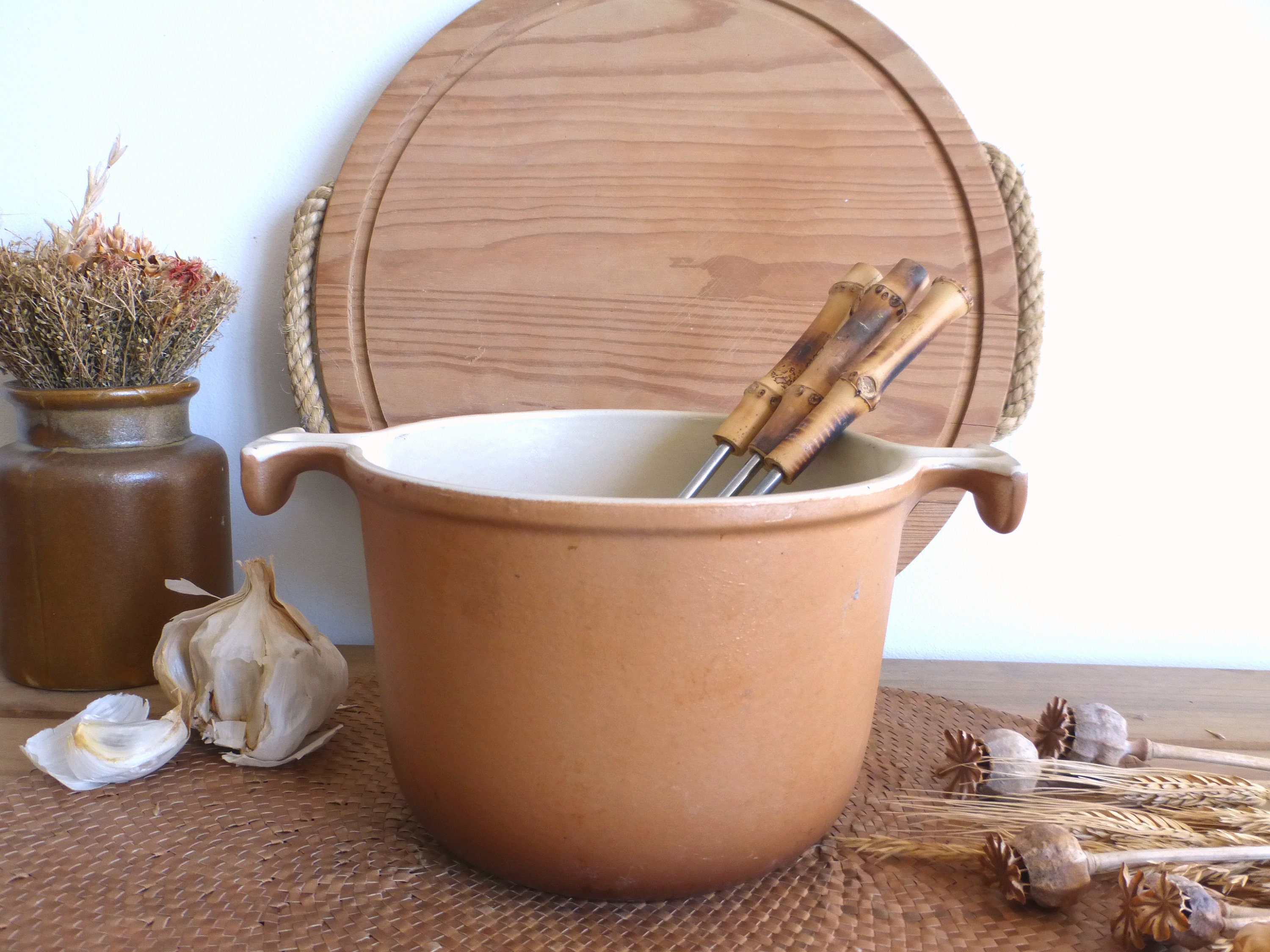 Rare Français Vintage Le Creuset La Mama Casserole à Fondue en Fonte Émaillée Mate Moka Gradué Par L