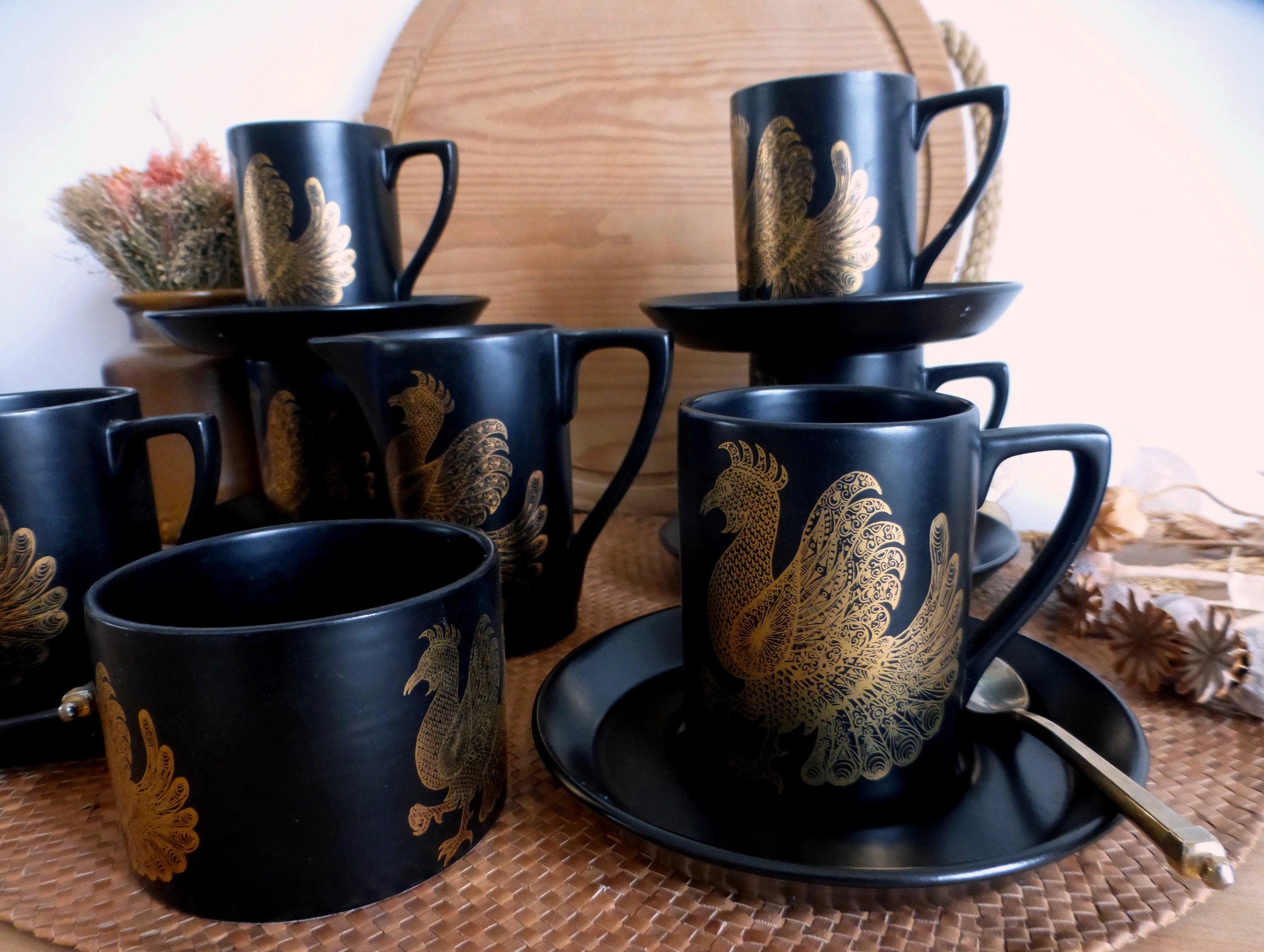 Saisissant Vintage Portmeirion Pottery Milieu Du Siècle Moderne Noir et Or Phoenix Coffee Set - John