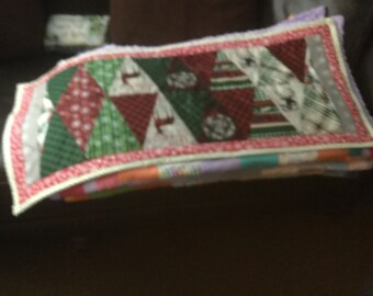 Christmas table runner